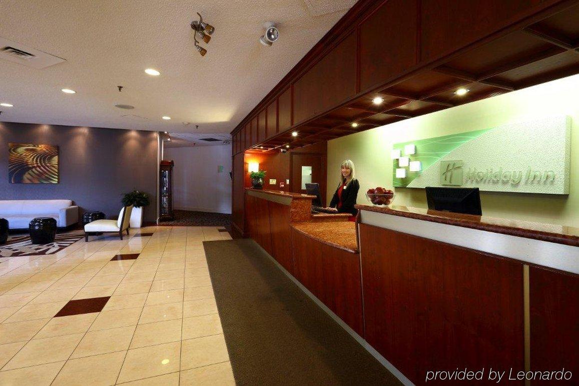 מלון ברמפטון Bramalea מראה פנימי תמונה